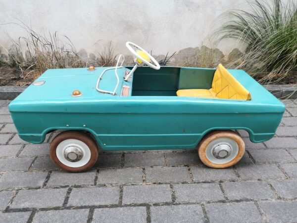 Mašina skardinė, pedalinė, minama, vaikiška, tarybinė, sovietinių laikų. Kaina 585