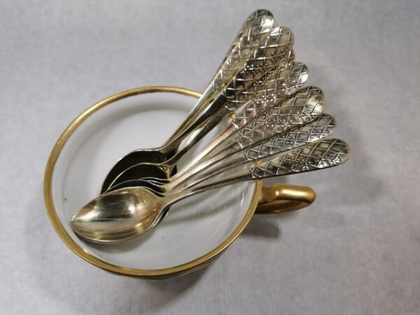 Šaukštelis, šaukšteliai sidabriniai, tarybinių laikų. 875 praba. Svoris po 28 gr. 10 vnt. Kaina po 66