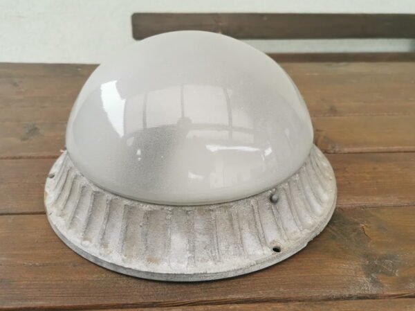 Lempa, šviestuvas pokarinis, tarybinis. Kaina 43