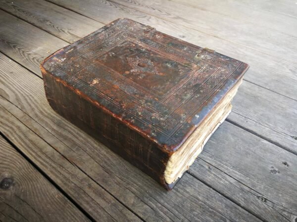 Biblija, Šventasis raštas, antikvarinis stačiatikių, krikščionių ortodoksų. Rusijos imperija. Kaina 465