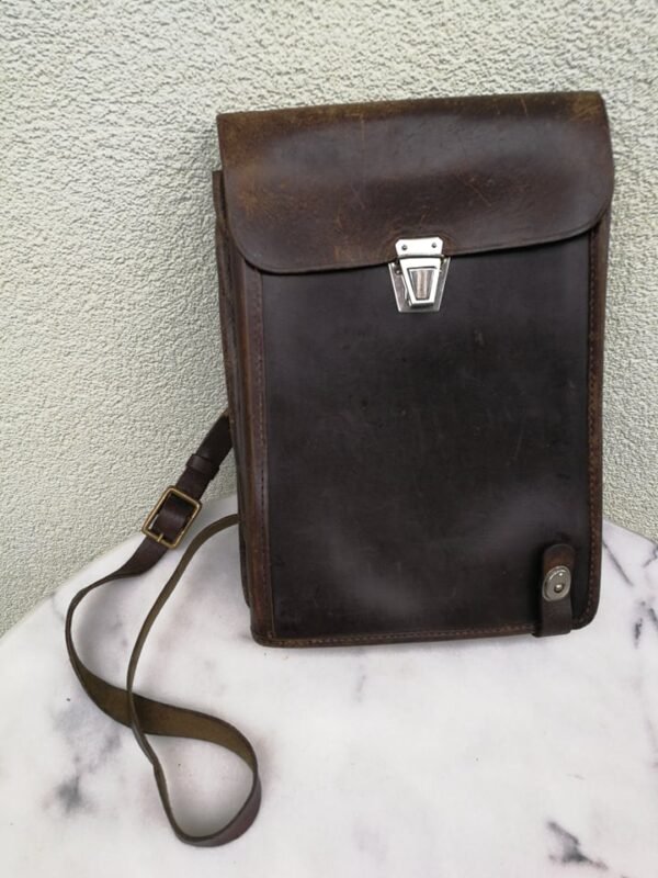 Planšetė odinė, tarybinė. Kaina 32