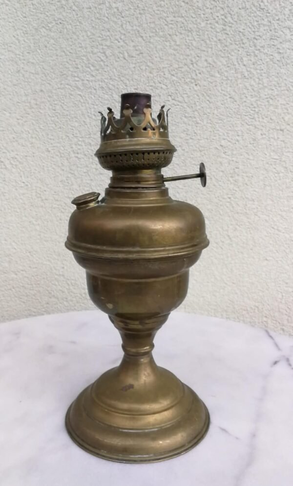 Žibalinė antikvarinė. Kaina 18