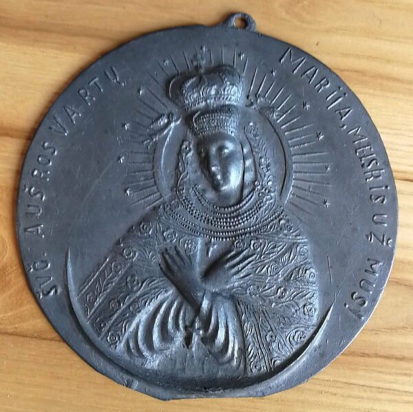 Prieskarine plakete Svc. Ausros vartu Marija, melskis uz mus. Kaina 26
