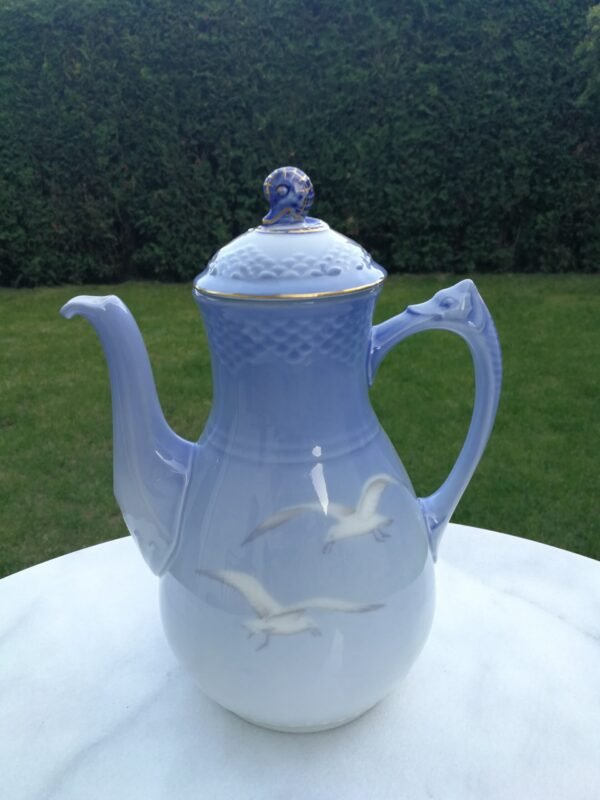 Arbatinukas B&G Kjobenhavn Denmark. Copenhagen porcelain B&G Kaina 52