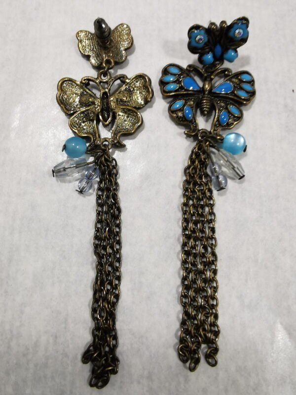 Auskarai vintažiniai Drugeliai. Kaina 21