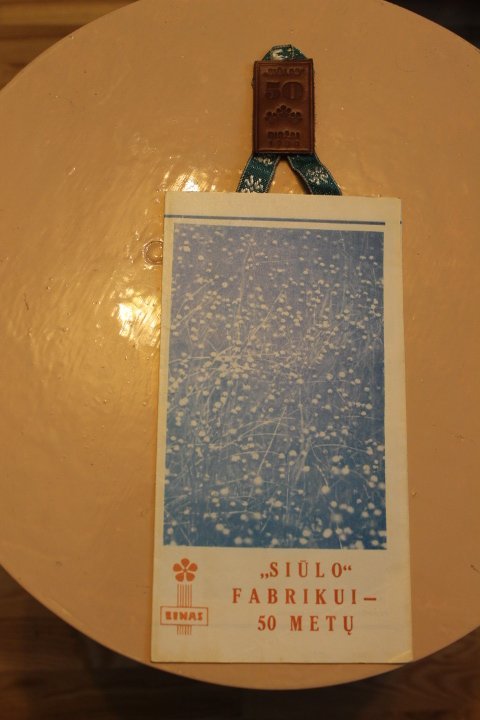 SIULO fabrikui 50 metu. Kaina 6