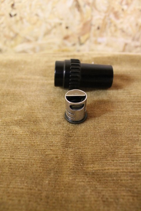 Padidinimo lesis. Kaina 8 Eur.