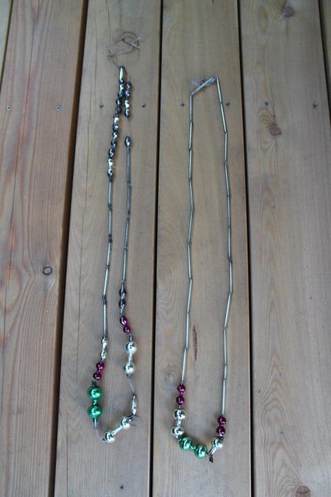 Girlianda eglutės stiklinė, antikvarinė. LIKO 1 vnt. Kaina po 22 Eur.