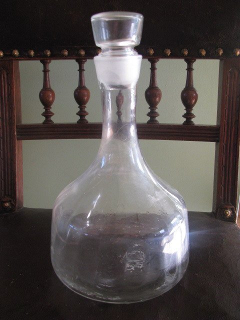 Grafinas. Kaina 16 Eur.