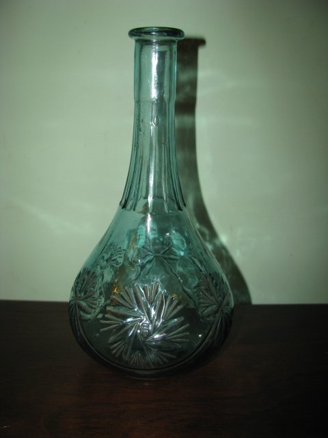 Senovinis grafinas. Kaina 16 Eur.