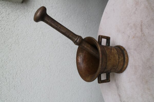 Grustuve. Kaina 46 Eur.