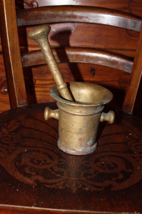 Grustuve. Kaina 46 Eur.