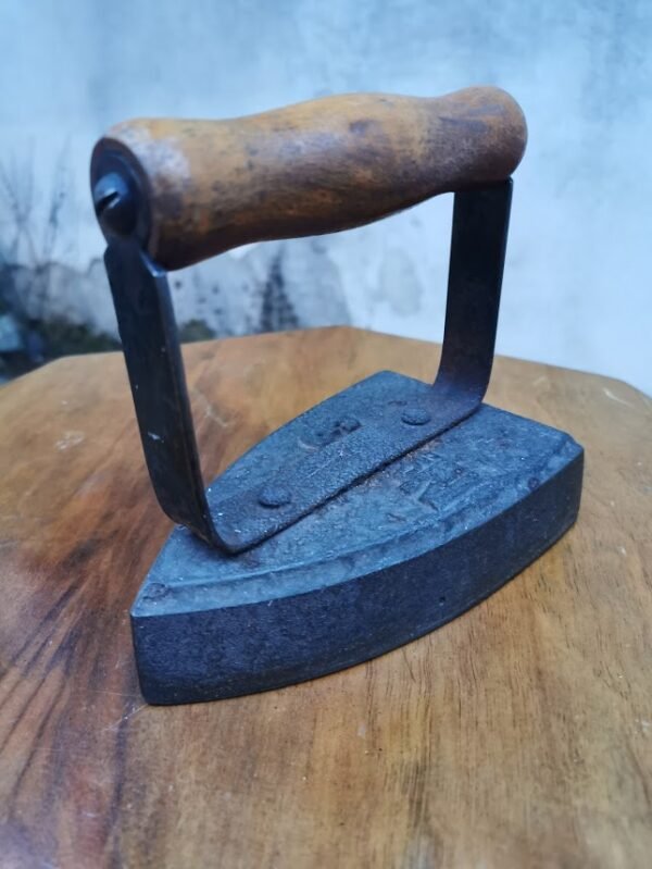 Lygintuvas, prosas antikvarinis. Kaina 22