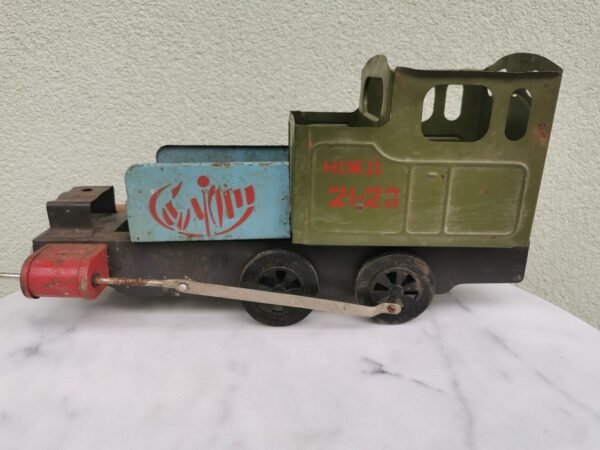 Garvežys tarybinis, skardinis, didelis. Kaina 42