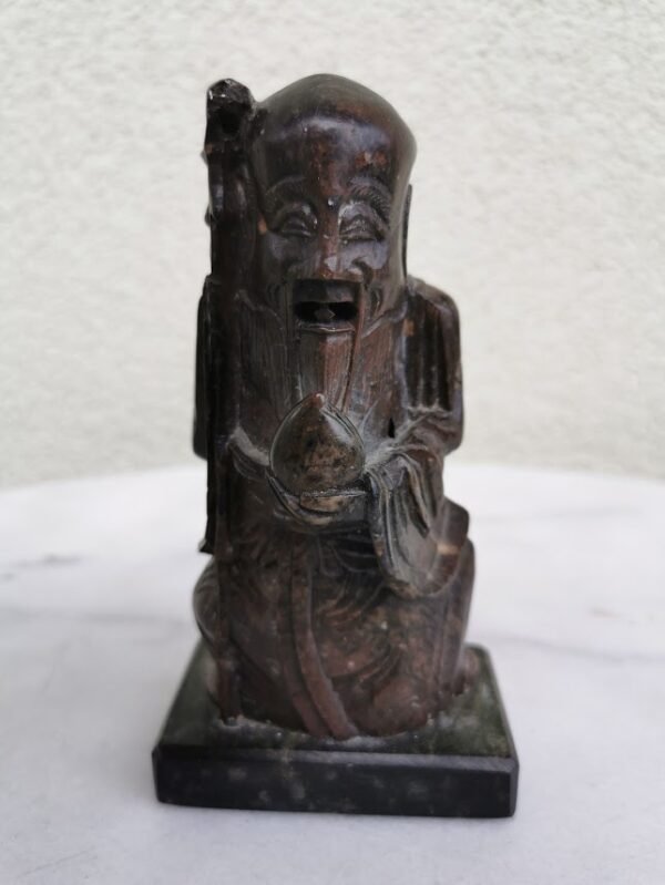 Statulėlė muilo akmens, antikvarinė, tarpukario. Kaina 32