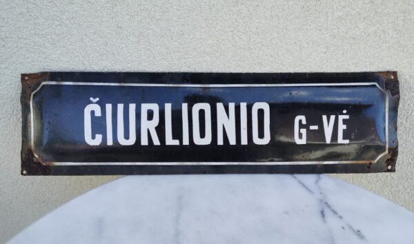 Iškaba, lentelė, emaliuotas pokario laikų gatvės pavadinimas. ČIURLIONIO G-VĖ. Kaina 42