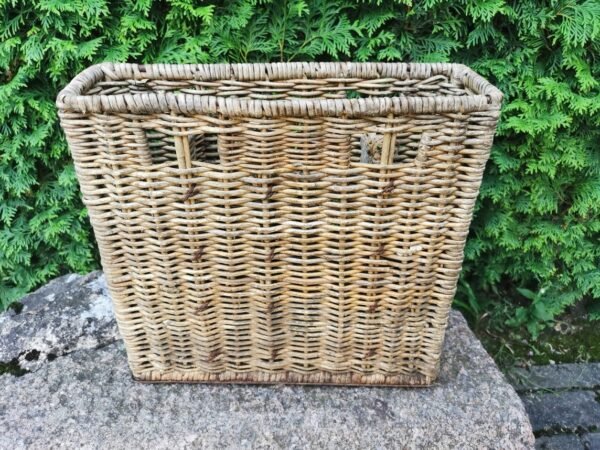 WW2 vokiečių armijos 8 cm sviedinių transportavimo pintas krepšys Wgr.Z.38. WW2 German Army 8 cm Mortar Ammunition Transportation Wicker Basket Wgr.Z.38. Kaina 128