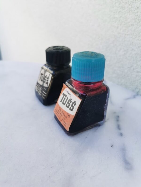 Buteliukai tušo, juodo ir raudono, tarybinių laikų. PARDUOTAS JUODAS. Kaina 7