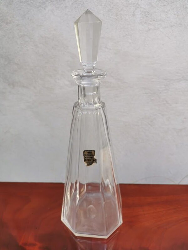 Grafinas krištolinis degtinei. Bergh kristall kosta lagligen skyddad modell. Kaina 42