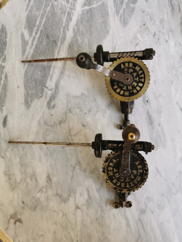 Ritės suktuvas antikvarinis Anders Mattson Mora Sweden 1900-1910 m.  2 vnt. Kainos: 68 ir 58