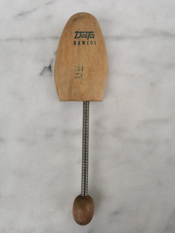 Tempėjas batams medinis, vintažinis. Kaina 6