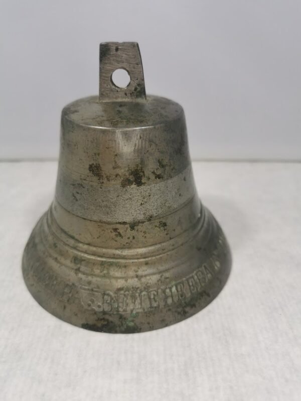 Varpelis Carinės Rusijos laikų su užrašu: "Завода Федарава Алексеева Веденева въ Пурехе Ниж. Губ.". Kaina 82