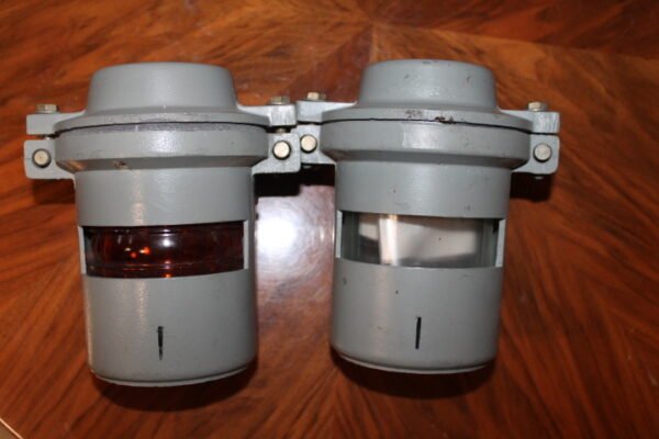 Žibintas laivo jūrinis sovietinis, tarybinių laikų. Nenaudotas. 2 vnt. Kaina po 43