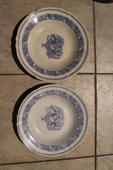 Lėkštė antikvarinė. LIKO antra. Kaina 16 eur