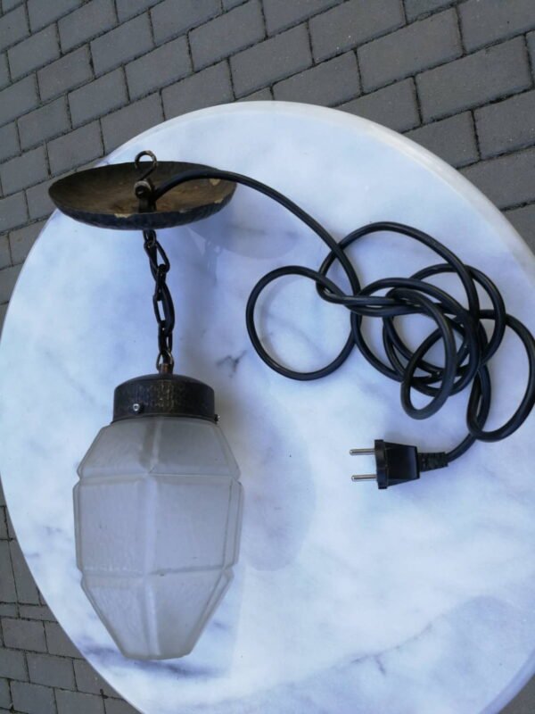 Art Deco stiliaus šviestuvas, lempa. Kaina 48