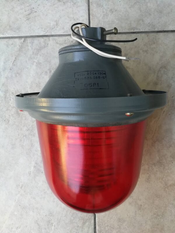 Lempa, lėktuvų tūpimo tako žibintas. Kaina 56