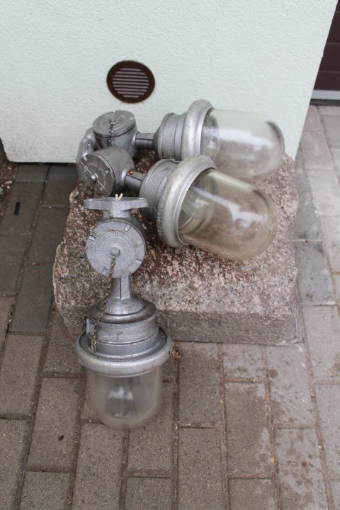 Industriniai, loftiniai sviestuvai. 3 vnt. Kaina po 52 Eur.