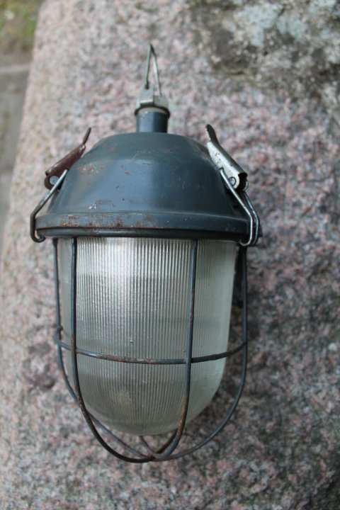 Loftinis sviestuvas, lempa. Kaina 36 Eur.