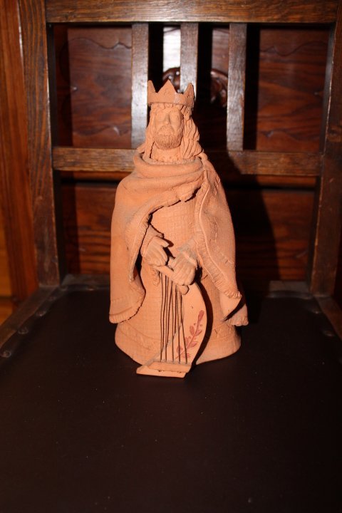 Statulėlė Karžygys, keraminė, molinė, lietuviška, 1992 m. Kaina 23