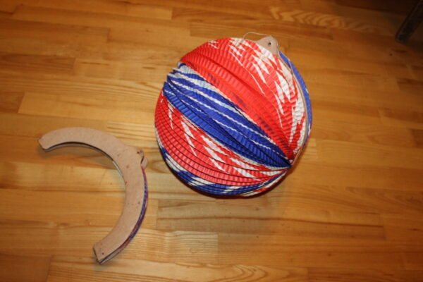 Naujametine dekoracija. 2 vnt. Kaina po 22 Eur.