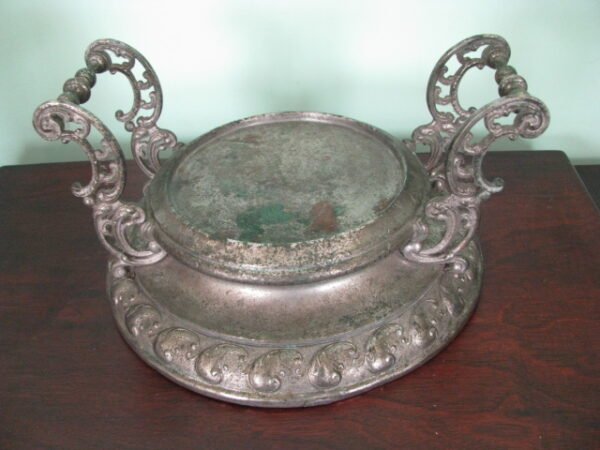 Antikvarinis padeklas. Kaina 42