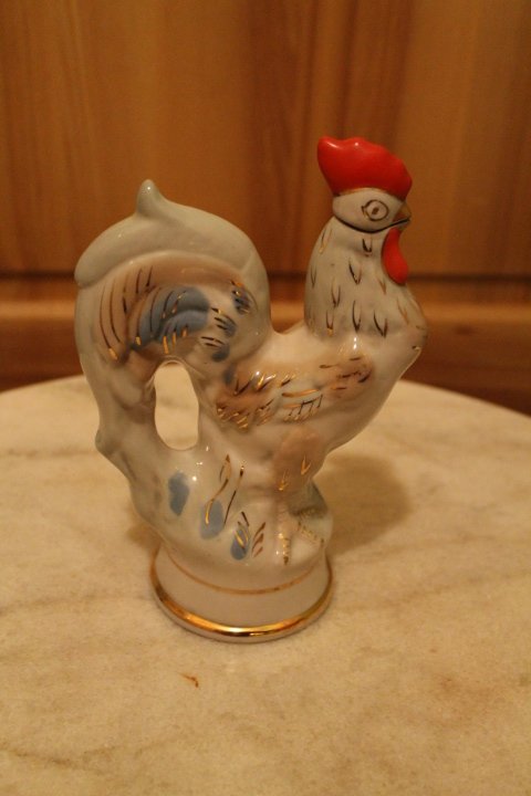 Statulėlė porcelianinė, grafinas Gaidys. Kaina 18