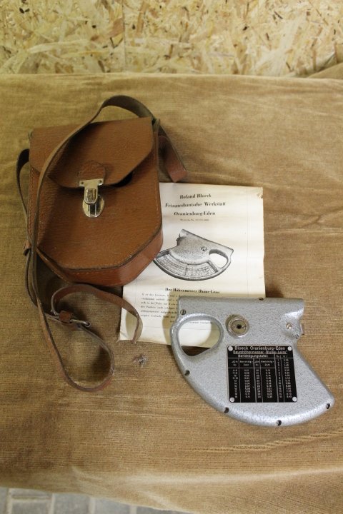 Antikvarinis prietaisas.Kaina 53 Eur.