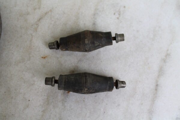 Samovaro originalios rankenėlės. 2 vnt. Kaina 16 už abi