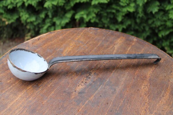 Emaliuotas samtis. Kaina 13