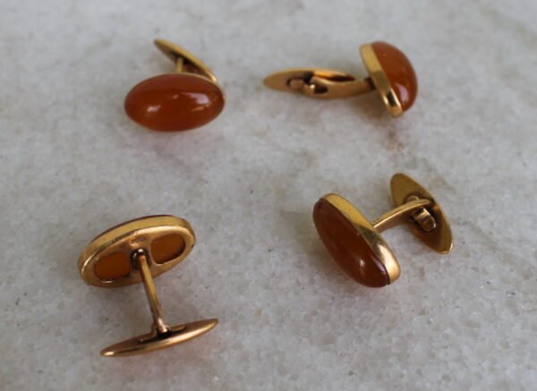 Gintarines sasagos. 2 poros. Kaina po 13