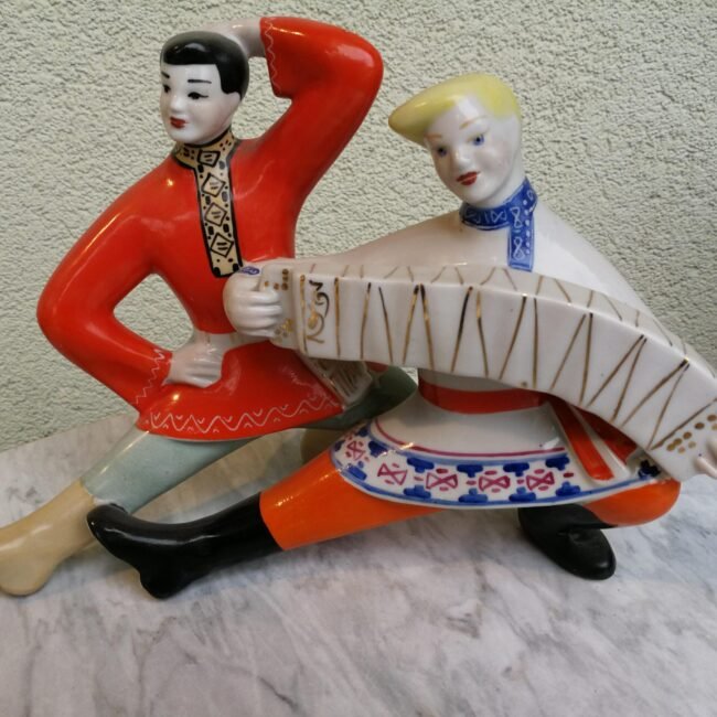 Statul20didele20vyrai20soka20groja20IMG_60-1.jpg Statul20didele20vyrai20soka20groja20IMG_60-1.jpg