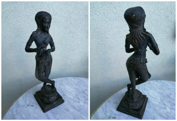 Statulėlė indų deivė metalinė. Kaina 63