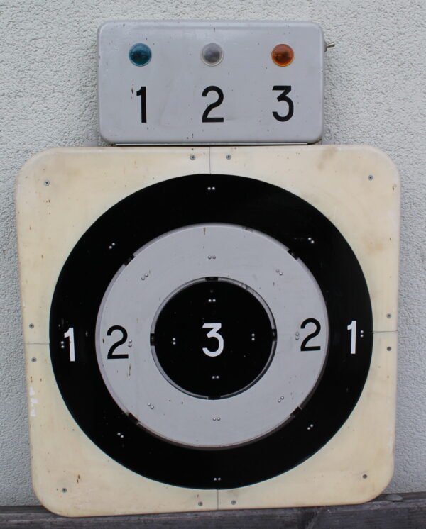 Taikinys didelis su baterijom. Kaina 43