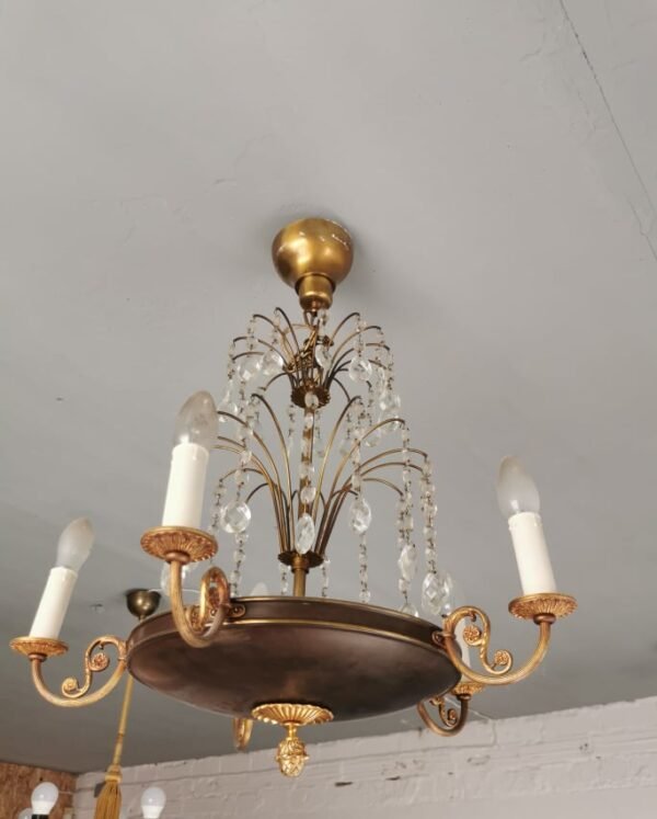 Šviestuvas vintažinis. Bronza, metalas, krištolas. Kaina 178