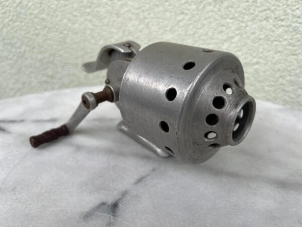 Ritė žvejybinė (katūškė) savadarbė, viskas rankų darbo, sovietinių, tarybinio deficito laikų. 2 vnt. Kaina po 33