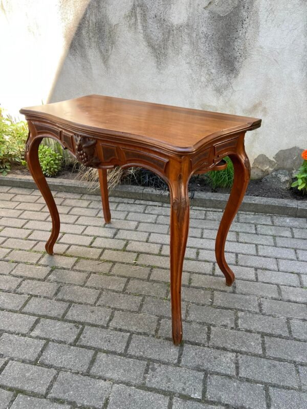 Stalas konsolė, žaidimų, lošimų staliukas išskleidžiamas, antikvarinis. Tvirtas. Kaina 358