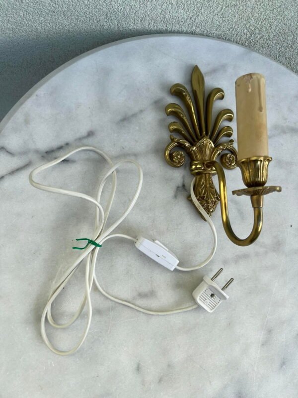 Šviestuvas Bra, sieninis, bronzinis. Kaina 33