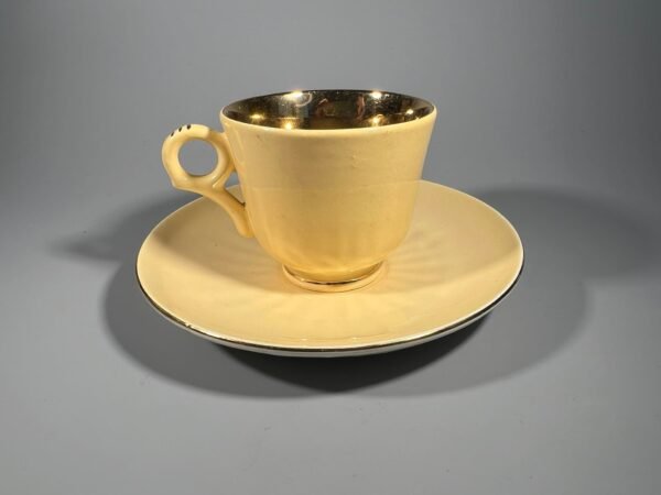 Puodelis su lėkštute porcelianiniai Figgjo Flint. Made in Norway, espresso. Talpa 90 ml. Kaina 16