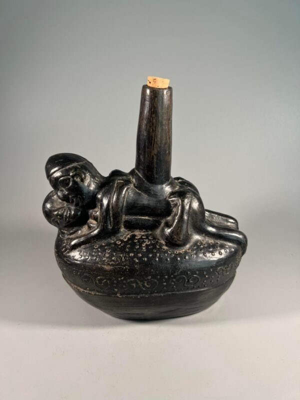 Grafinas, butelis erotine tema. Keraminis. Tinkamas naudojimui. Kaina 63