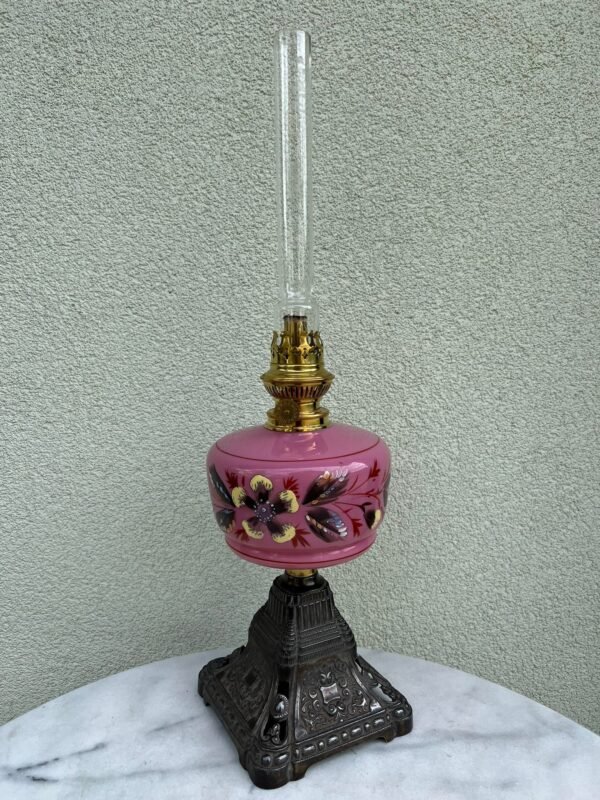 Žibalinė lempa antikvarinė, tapyta. Veikianti. Kaina 93